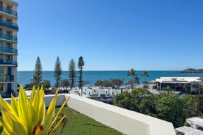 2 Bedroom Apartment, sleeps 5 in central Mooloolaba Resort